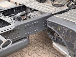 MERCEDES-BENZ 1848 Actros 5 BigSPace