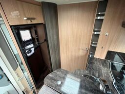 KNAUS T 700 MEG - Einzelbetten - - Klima -