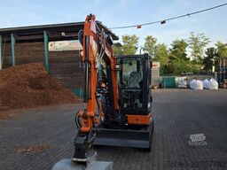 Hitachi ZX33U-6