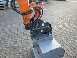 Hitachi ZX33U-6