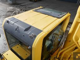 Komatsu PC490LC-11