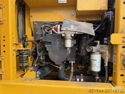 Komatsu PC290LC-11E0 w/ rototilt, bucket and GPS. WATCH VI