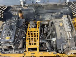 Komatsu PC290LC-11E0 w/ rototilt, bucket and GPS. WATCH VI