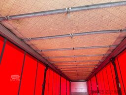 Kel-Berg 3 axle Curtainsider / Planenauflieger