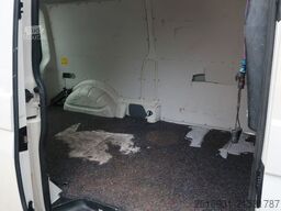 VOLKSWAGEN T5 2. Hand / Klima / Tempomat Fahrzeugnr.:160