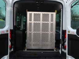 FORD Nr.168 Transit 1. Hand / Rampe / Klima / PDC