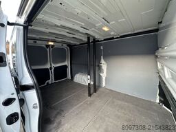 OPEL Vivaro Kasten L2H1 / TÜV 02.28 / KLIMA / AHK /