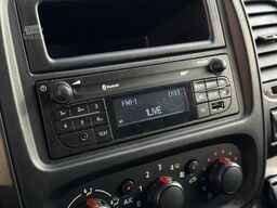 OPEL Vivaro Kasten L2H1 / TÜV 02.28 / KLIMA / AHK /