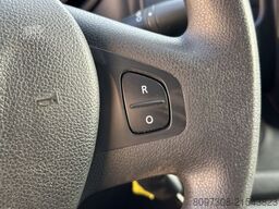 OPEL Vivaro Kasten L2H1 / TÜV 02.28 / KLIMA / AHK /