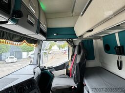 Renault T520 HIGHCAB Comfort 2-Tanks Retarder