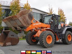 Hitachi ZW220 articulated loader / 2 buckets