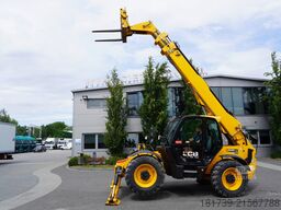 JCB 540-140 telescopic loader / 14 m range