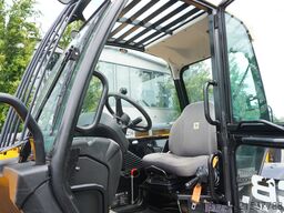 JCB 540-140 telescopic loader / 14 m range