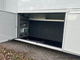 Volvo FH Occasion paardenvrachtwagen Roelofsen specia...