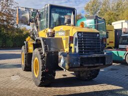 Komatsu WA 200  technische Wartung beim Komatsu Service