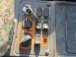 Komatsu WA 200  technische Wartung beim Komatsu Service