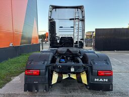 MAN TGX 28.500 6x2 XXL CAB / INTARDER / DOUBLE BOGIE