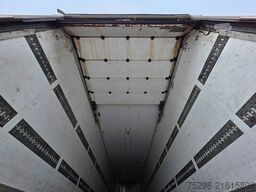 SCHMITZ CARGOBULL SKO 18/L - 13.4 FP 60 COOL / Thermo King