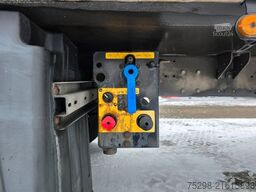 SCHMITZ CARGOBULL SKO 18/L - 13.4 FP 60 COOL / Thermo King