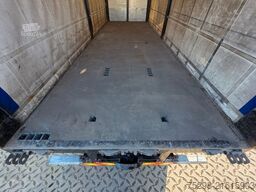 IVECO Stralis 400 / Lenkachse / Liftachse / STERZANTE