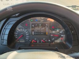 IVECO Stralis 400 / Lenkachse / Liftachse / STERZANTE