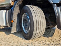 IVECO Stralis 400 / Lenkachse / Liftachse / STERZANTE