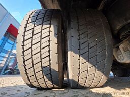 IVECO Stralis 400 / Lenkachse / Liftachse / STERZANTE