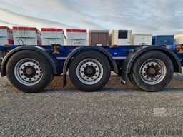 KRONE SD / Liftachse