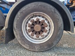 KRONE SD / Liftachse