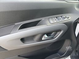 Citroën Berlingo M 130 MAX BAR +180°Kamera+Holiday+NAV+