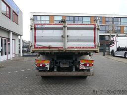 Mercedes-Benz Arocs 3643 | 8X4 Tridem | 3 Side Tipper | Fassi...