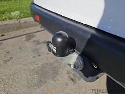 NISSAN E-NV200 ac aut wltp 200 kms