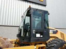 Caterpillar CP76
