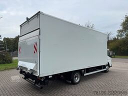 FUSO Canter 7C15 Koffer mit Ladebordwand