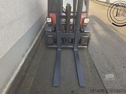 Linde H30T-01