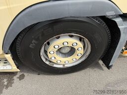 Volvo Trucks FH12-460 6x2 Brücke / Swiss-Vehicle