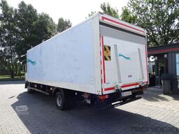 Renault D10.210 7m Koffer