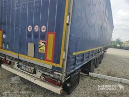 Schmitz Cargobull Semitrailer Curtainsider Mega