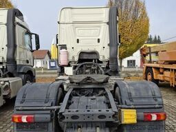 MERCEDES-BENZ 1843 Actros