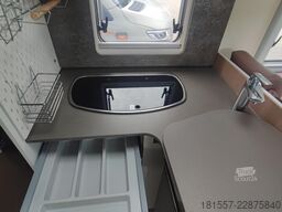 BÜRSTNER Lyseo TD 744