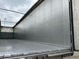 KRAKER CF-Z Schubboden 92m³ 10mm Boden Sehr sauber