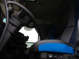 VOLVO FH 540 8x4 BB - HYVA 28-55S - Nr.: 465