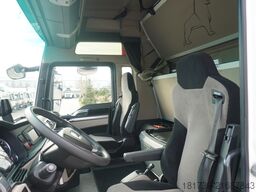 MAN TGX 26.470 tow truck / NEW galvanized pl