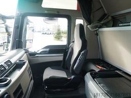 MAN TGX 26.470 tow truck / NEW galvanized