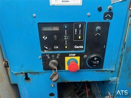 Genie GS-4390 lift