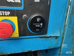 Genie GS-4390 lift