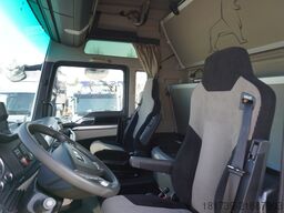 MAN TGX 26.470 tow truck / NEW galvanized