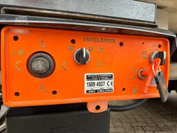 Mercedes-Benz Atego 1221 CARRIER 850 - CHEREAU - DHOLLANDIA -...