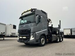 VOLVO FH 16 650 6X4 LANGHOLZZUG + DOLL M2K-9L NACHLäUFER MIT PALFINGER EPSILON S260C96, I-SHIFT, RETARDER,