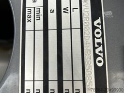 VOLVO FH 16 650 6X4 LANGHOLZZUG + DOLL M2K-9L NACHLäUFER MIT PALFINGER EPSILON S260C96, I-SHIFT, RETARDER,